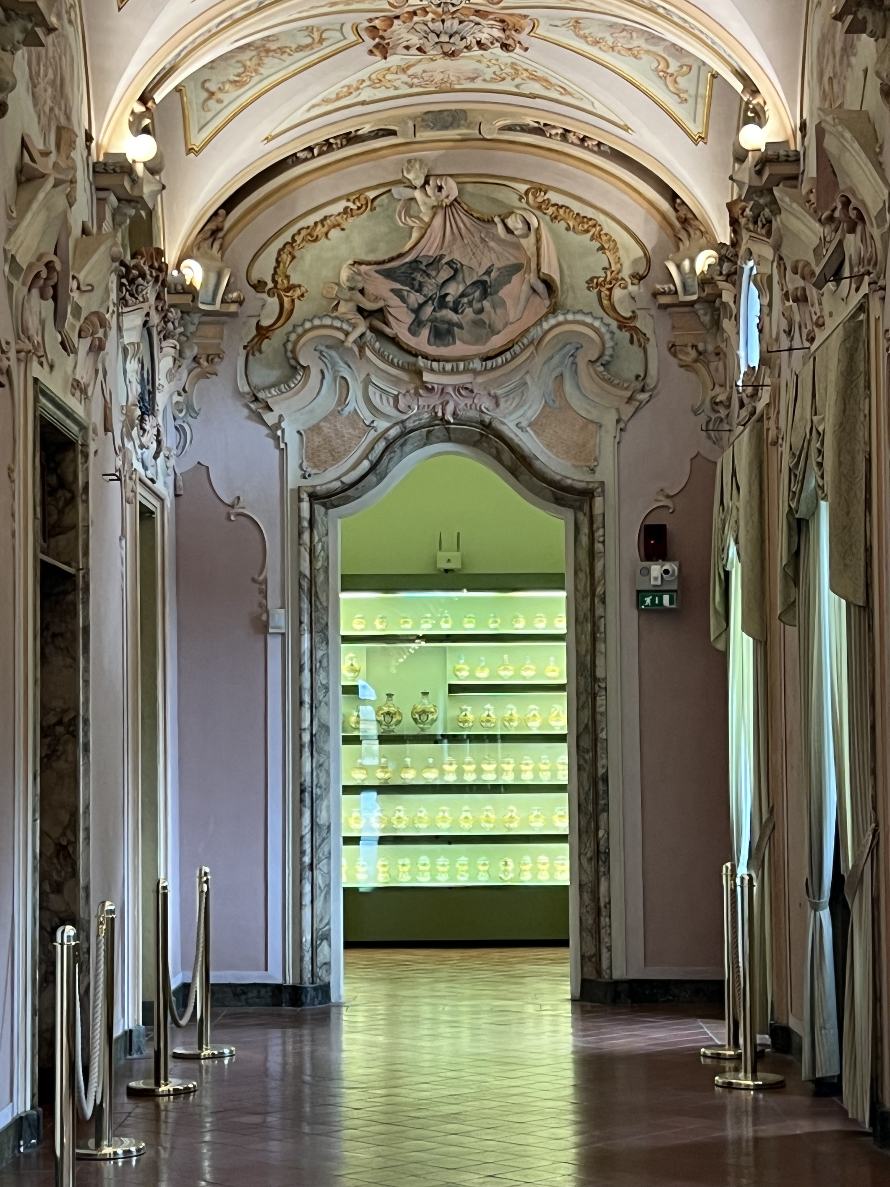 Palazzo Pianetti - Pinacoteca Civica - Vasi di Farmacia Palazzo Pianetti - Pinacoteca Civica - Vasi di Farmacia